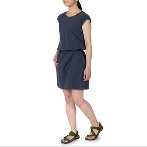 MONTBELL O.D. Cool Hiking Lightweight Drawstring Mini Shift Dress (Blue, S)